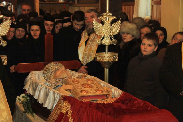 Inmormântarea IPS Adrian Hriţcu 