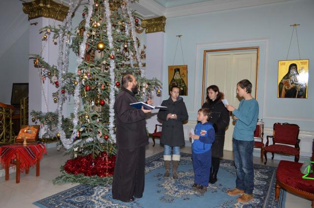 Colindători la Reşedinţa Mitropolitană - Familia Pr. Constantin Ipatov - Iași