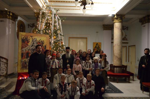 Colindători la Reşedinţa Mitropolitană - Parohia Pancu