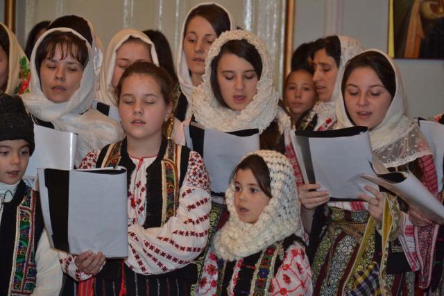 Colindători la Reşedinţa Mitropolitană - Parohia Sabasa, Protopopiatul Ceahlău