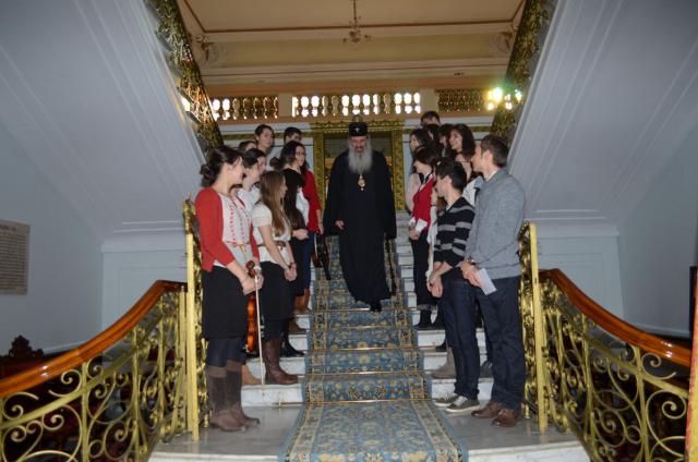 Colindători la Reşedinţa Mitropolitană -Corul mediciniștilor