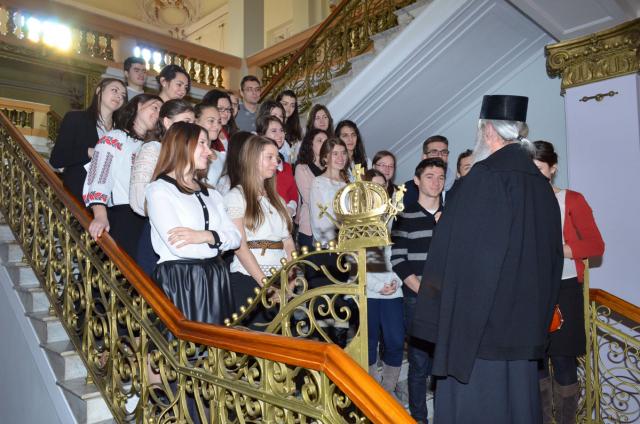 Colindători la Reşedinţa Mitropolitană -Corul mediciniștilor