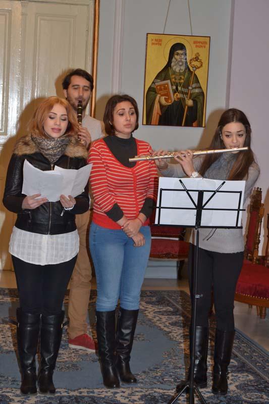 Colindători la Reşedinţa Mitropolitană - Santas Band