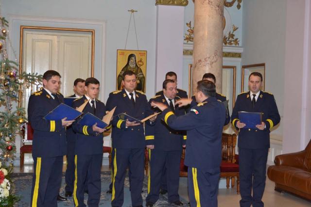 Colindători la Reşedinţa Mitropolitană - Brigada 15 Mecanizată Iaşi