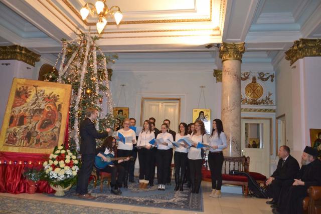 Colindători la Reşedinţa Mitropolitană - Voluntari de la Universitatea de Agronomie din Iași