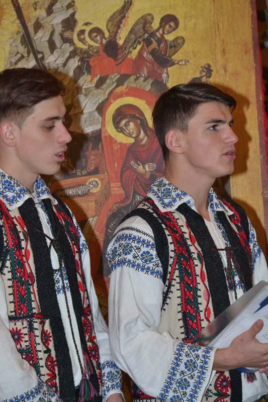 Colindători la Reşedinţa Mitropolitană - Parohia Movileni, Protopopiatul Iaşi I