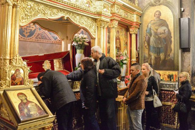 Galerie foto: „Rugăciune și pocăință - închinătorii Sfintei Cuvioase Parascheva”