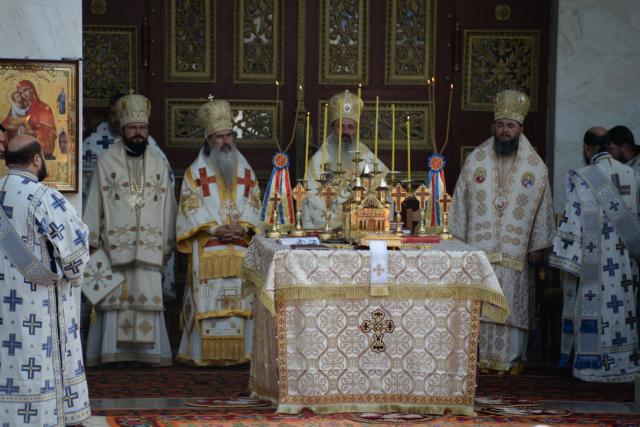 (Foto) Sfânta Teodora sărbătorită la Mănăstirea Sihăstria | 2014