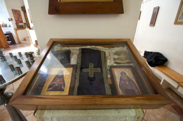 (Foto) Acasă la Părintele Serafim Rose – Mănăstirea „Sfântul Gherman” de la Platina