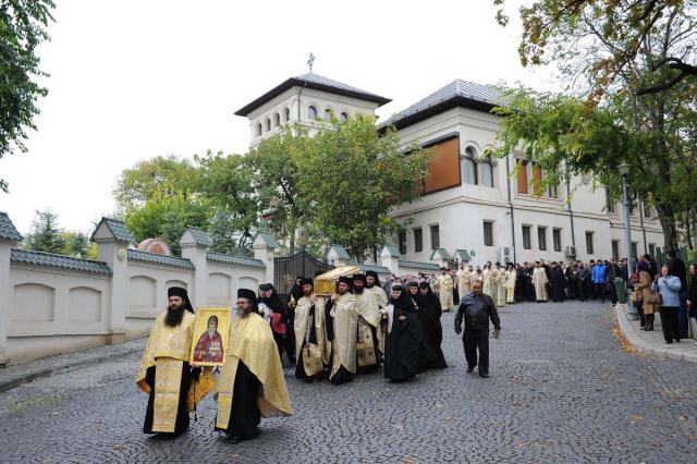 Întâlnirea sfinților pe Colina Patriarhiei - București, 2014 - GALERIE FOTO