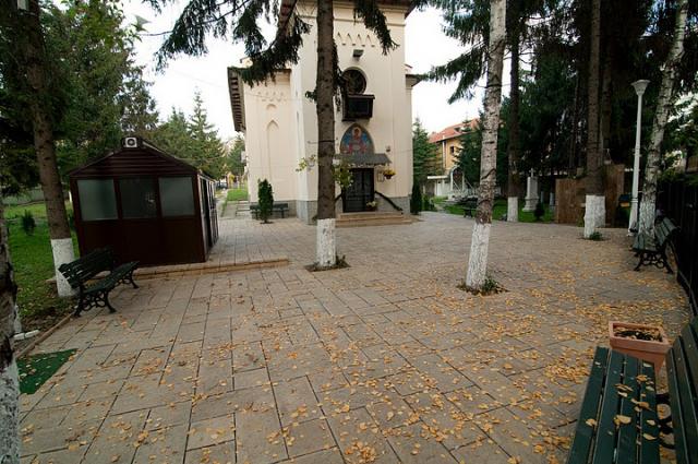 Parohia „Sfântul Mina” din Iași (galerie FOTO)
