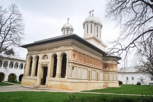 Mănăstirea Căldărușani (galerie FOTO)