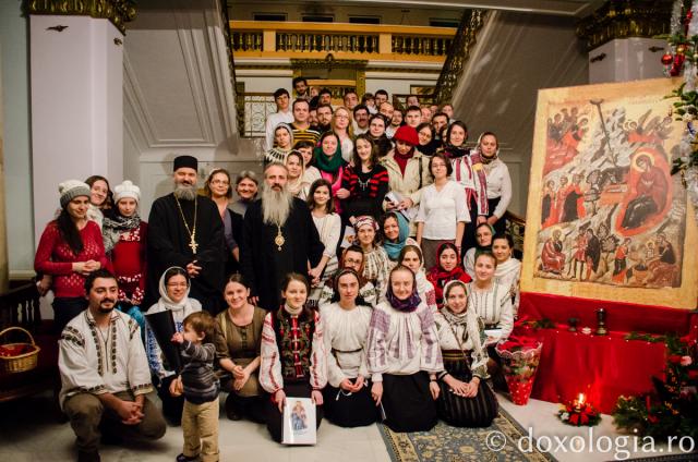Colindători la Reședința mitropolitană - parohia Talpalari din Iași