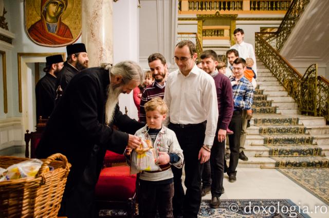 Colindători la Reședința mitropolitană - parohia Talpalari din Iași