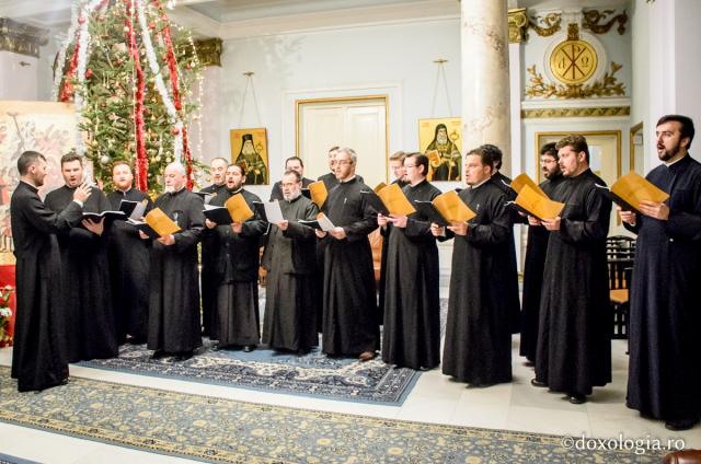 Colindători la Reședința Mitropolitană - Corul protopopiatului Iași 2