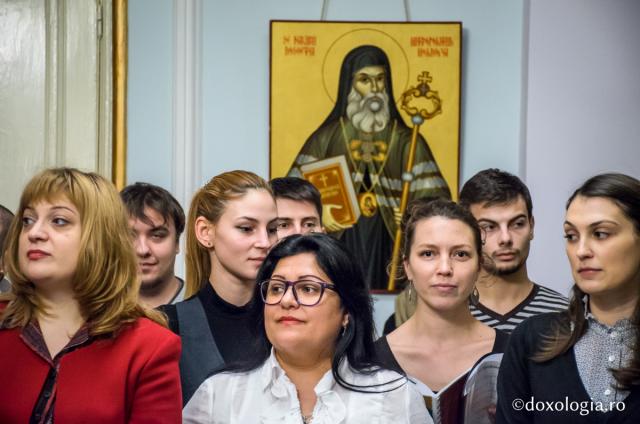 Colindători la Reședința Mitropolitană - parohia „Sfântul Nectarie” din Iași