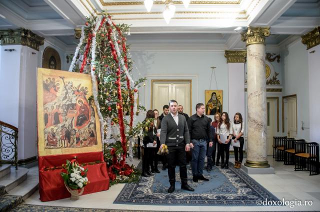 Colindători la Reședința Mitropolitană - parohia Tungujei, comuna Țibănești, județul Iași