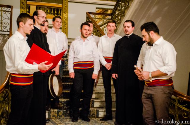 Colindători la Reședința mitropolitană - Byzantion Iaşί