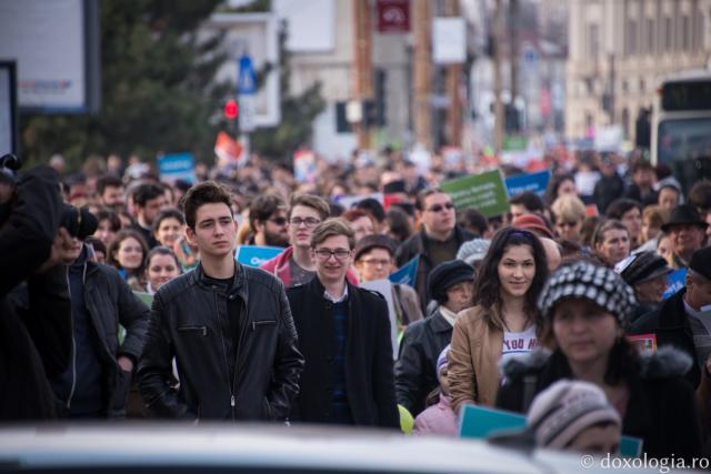 Marşul pentru viaţă 2015 la Iaşi - galerie foto