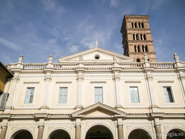 (Foto) Locul în care s-a nevoit Sfântul Alexie, omul lui Dumnezeu – Biserica Sfinţilor Bonifaciu și Alexie din Roma
