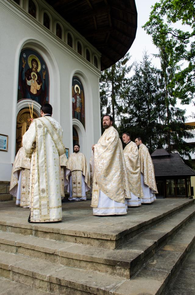 Conferințele preoțești de la Durău din 24-26 mai 2015 (protopopiatele II Iași, Roznov și Săveni) - galerie FOTO Conferințele preoțești de la Durău din 24-26 mai 2015 (protopopiatele II Iași, Roznov și Săveni) - galerie FOTO