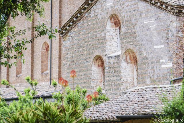 Locul unde a fost martirizat Sfântul Apostol Pavel - Mănăstirea Tre Fontane - Roma - GALERIE FOTO
