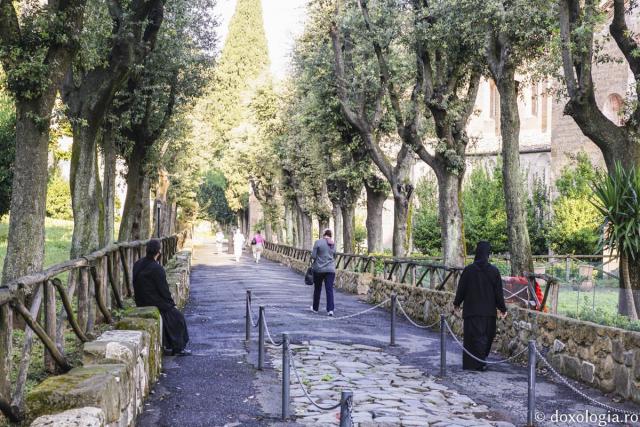 Locul unde a fost martirizat Sfântul Apostol Pavel - Mănăstirea Tre Fontane - Roma - GALERIE FOTO