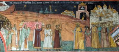Aducerea moaștelor Sfântului Ioan cel Nou de la Cetatea Albă la Suceava - Frescă sec. XVI Catedrala Episcopală din Roman Sfântul Ioan cel Nou a fost martirizat în Cetatea Albă (la sud de Republica Moldova, adică în Ucraina de azi) pe la anul 1332. Sfintele sale moaște au fost aduse la Suceava în 1402 (sau 1415 – istoricii nu sunt siguri) de voievodul Alexandru cel Bun și așezate, la început în biserica Mirăuți din apropiere (pe atunci încă nu era construită biserica Mănăstirii Sfântul Ioan), iar apoi au fost aduse în biserica „Sfântul Mare Mucenic Gheorghe purtătorul de biruință“ (actuala Mănăstire „Sfântul Ioan cel Nou de la Suceava“) de către voievodul Petru Șchiopul în 1589. Aducerea moaștelor Sfântului Mare Mucenic Ioan cel Nou de la Suceava