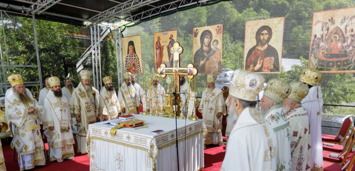 Sfânta Liturghie de la Proclamarea Canonizării Sfântului Cuvios Dometie cel Milostiv de la Râmeț