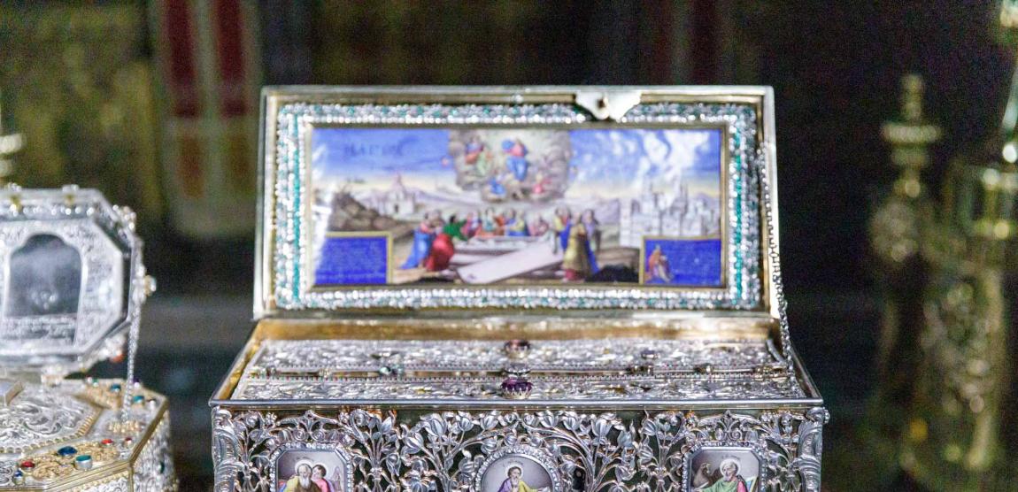 Brâul Maicii Domnului de la mănăstirea Vatoped