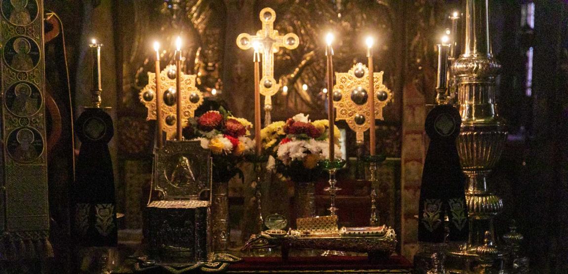 Priveghere la Mănăstirea Vatoped în cinstea Sfântului Cuvios Dionisie de la Colciu(Foto) Priveghere la Mănăstirea Vatoped în cinstea Sfântului Cuvios Dionisie de la Colciu