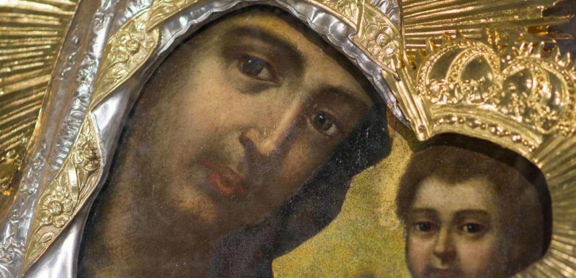 (Video) Cum a ajuns icoana Maicii Domnului de la Catedrala din Iași să fie „Mângâietoarea Moldovei”