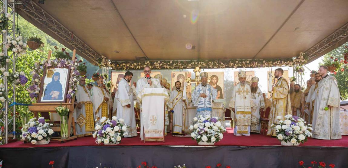 Sfânta Liturghie de la Proclamarea Canonizării Sfintei Cuvioase Filotimia de la Râmeț