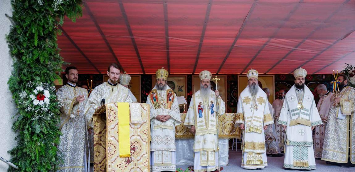 Sfânta Liturghie cu ocazia proclamării locale a canonizării Sfintei Olimpiada din Fărcașa