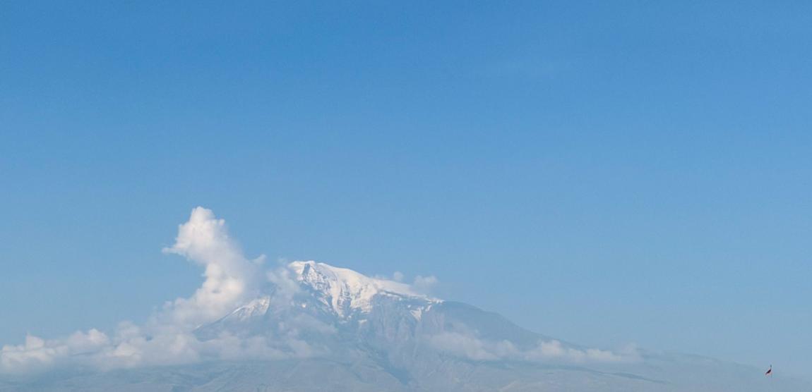 Pelerinaj la Mănăstirea Khor Virap din Armenia, locul de nevoință al Sfântului Ierarh Grigorie Luminătorul