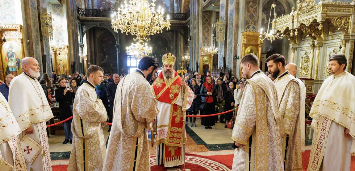 PS Nichifor a slujit Sfânta Liturghie la Catedrala Mitropolitană în a treia zi de pelerinaj