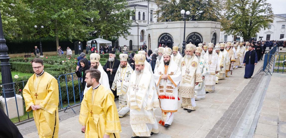Soborul ierarhilor slujitori la sărbătoarea Sfintei Cuvioase Parascheva – 2026