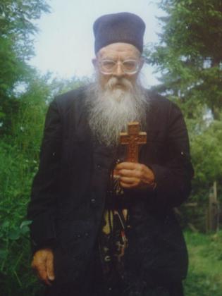 Ieroschimonahul Onufrie Frunză
