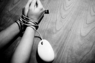 Dependența versus codependență" la Săveni