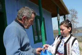Activităţi filantropice şi culturale în parohia Andrieşeni