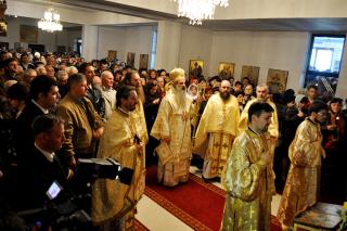 IPS Teofan: „Să ne dăruiască Dumnezeu starea bucuriei, smereniei, tristeţii duhovniceşti şi iubirii de vrăjmaşi“