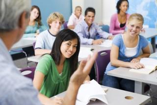 Curs opţional de oratorie şi retorică pentru liceeni