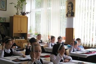 „Modernizarea sistemului educaţional trebuie însuşită de profesori“