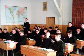 Examenul de competenţă profesională la seminariile teologice din Arhiepiscopia Iaşilor