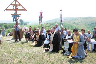 Sfinţire de troiţă în parohia Căueşti, Protopopiatul Iaşi 2