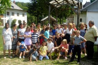 Activităţi educativ-culturale în parohia „Sfântul Ioan Botezătorul“ din Botoşani