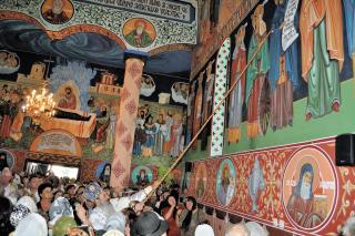 „Biserica aceasta şi-a primit podoaba care se cuvine casei lui Dumnezeu“