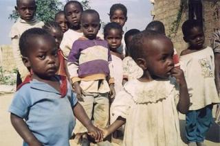 Africa: teologia creștină trebuie să fie un răspuns efectiv la maladia HIV