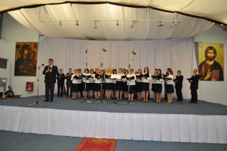 Ritmuri de muzică religioasă, populară şi patriotică la Centrul „Providenţa“