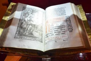 Taina obiectelor readuse la viaţă, într-o expoziţie deschisă la Muzeul Unirii